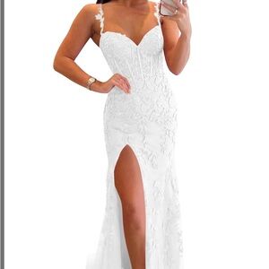 Elegant White Lace Dress